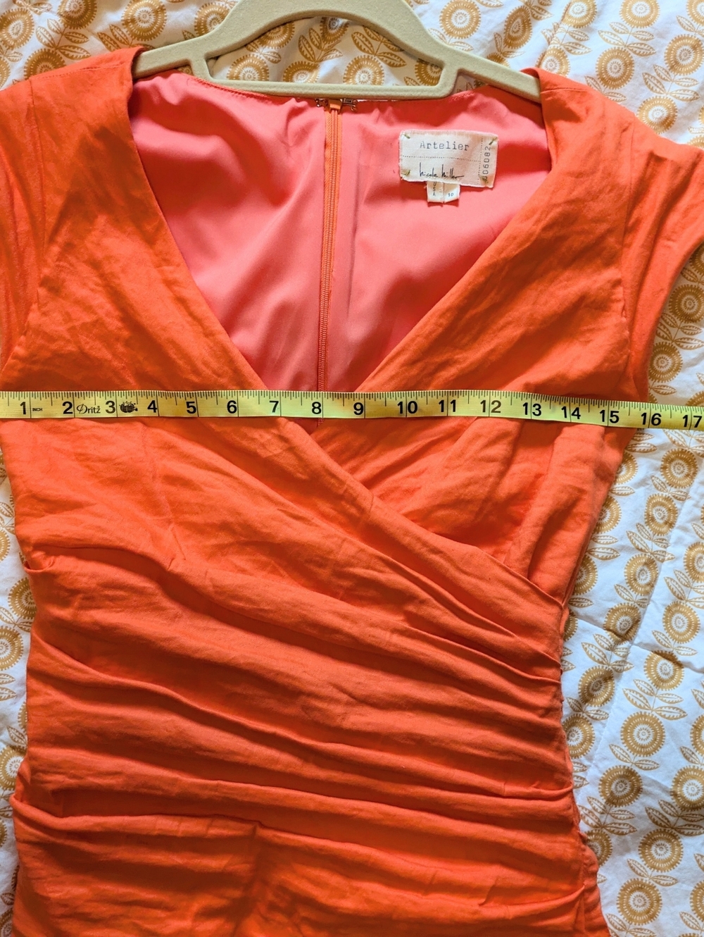 Women's Nicole Miller Atelier Orange Ruched V-Neck Dress Sz 10 - Picture 3 of 4